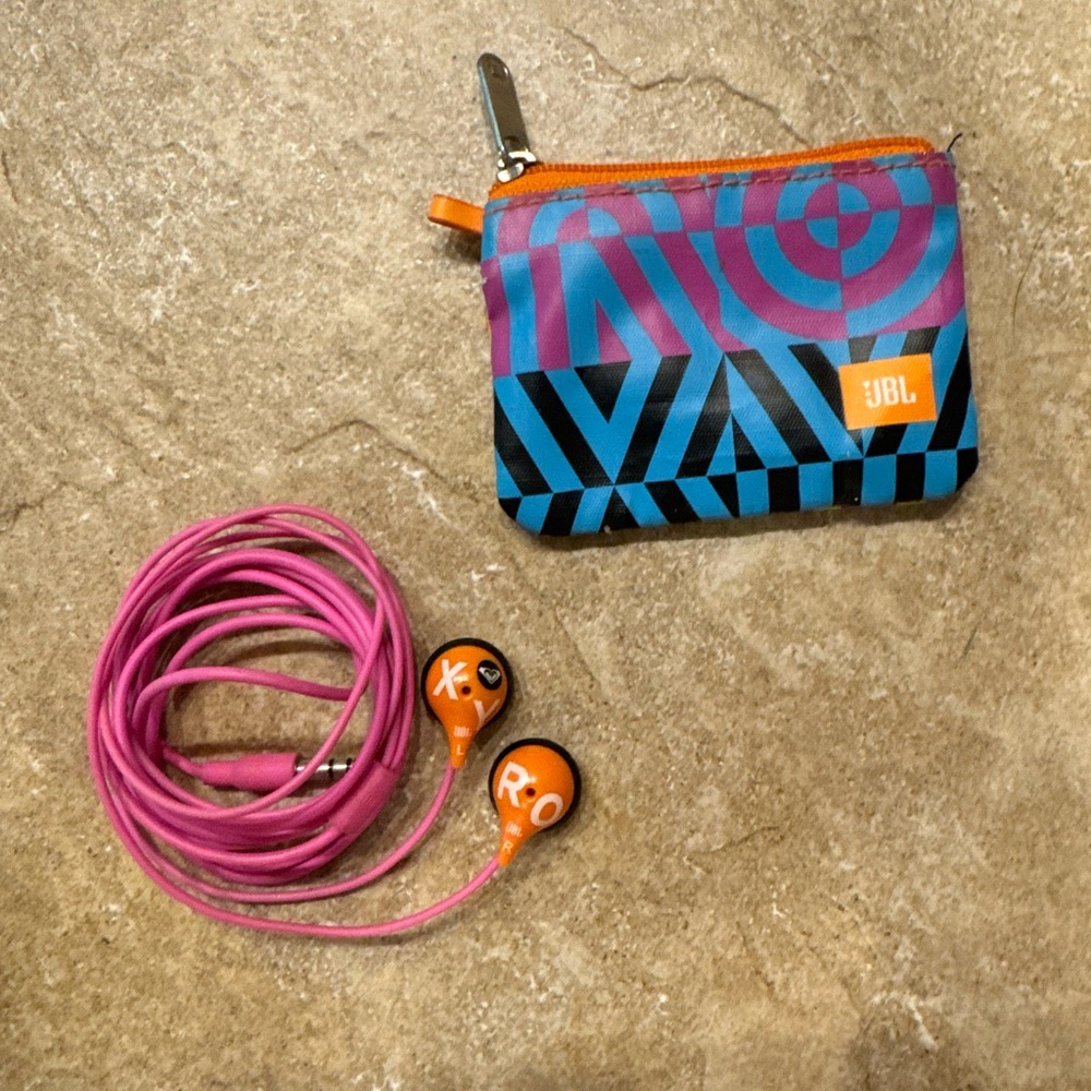 Roxy x JBL Geometric Earbud Pouch with Pink and Orange Earbuds